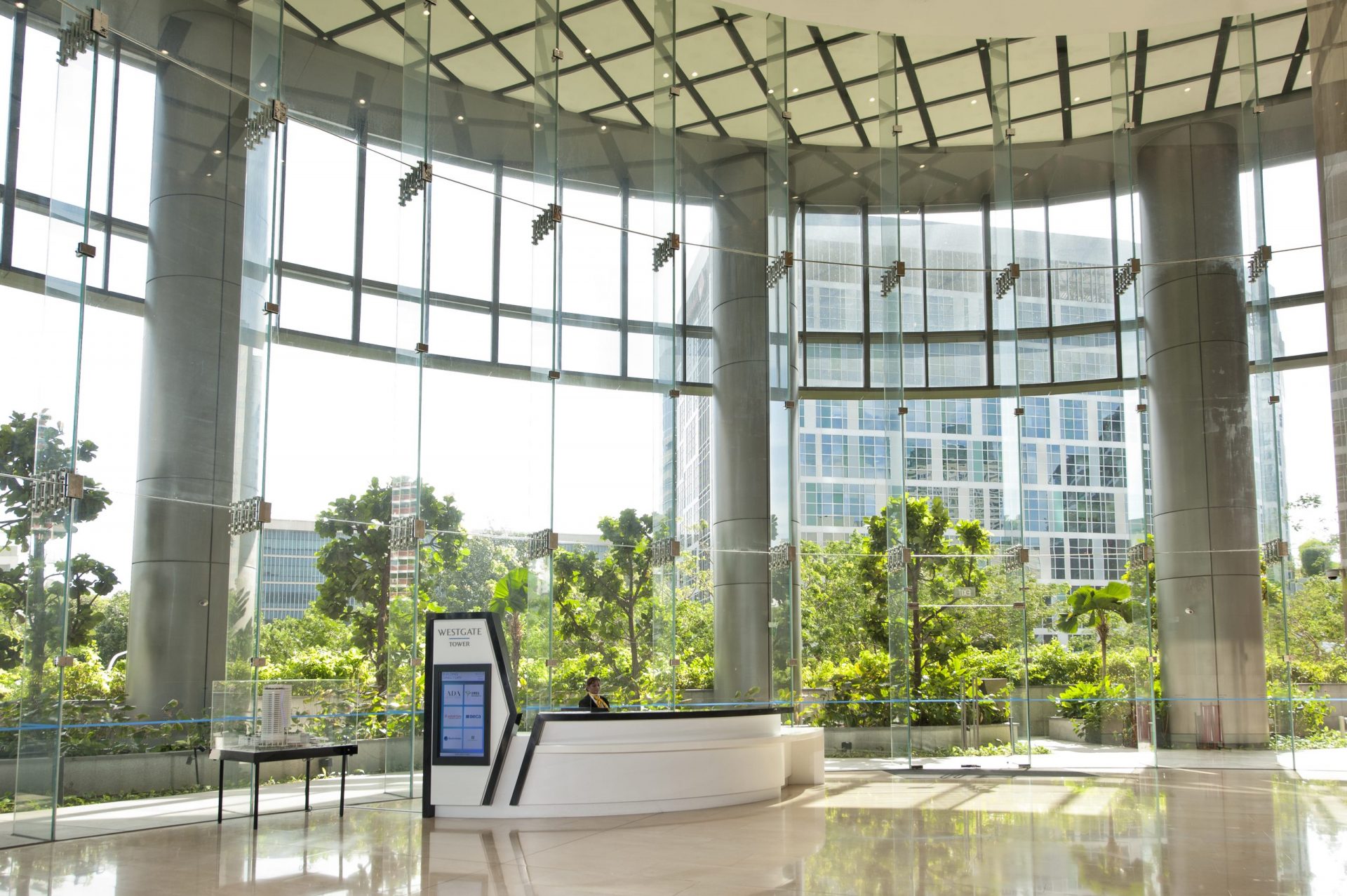 Sun Venture Westgate Tower - Outdoor View