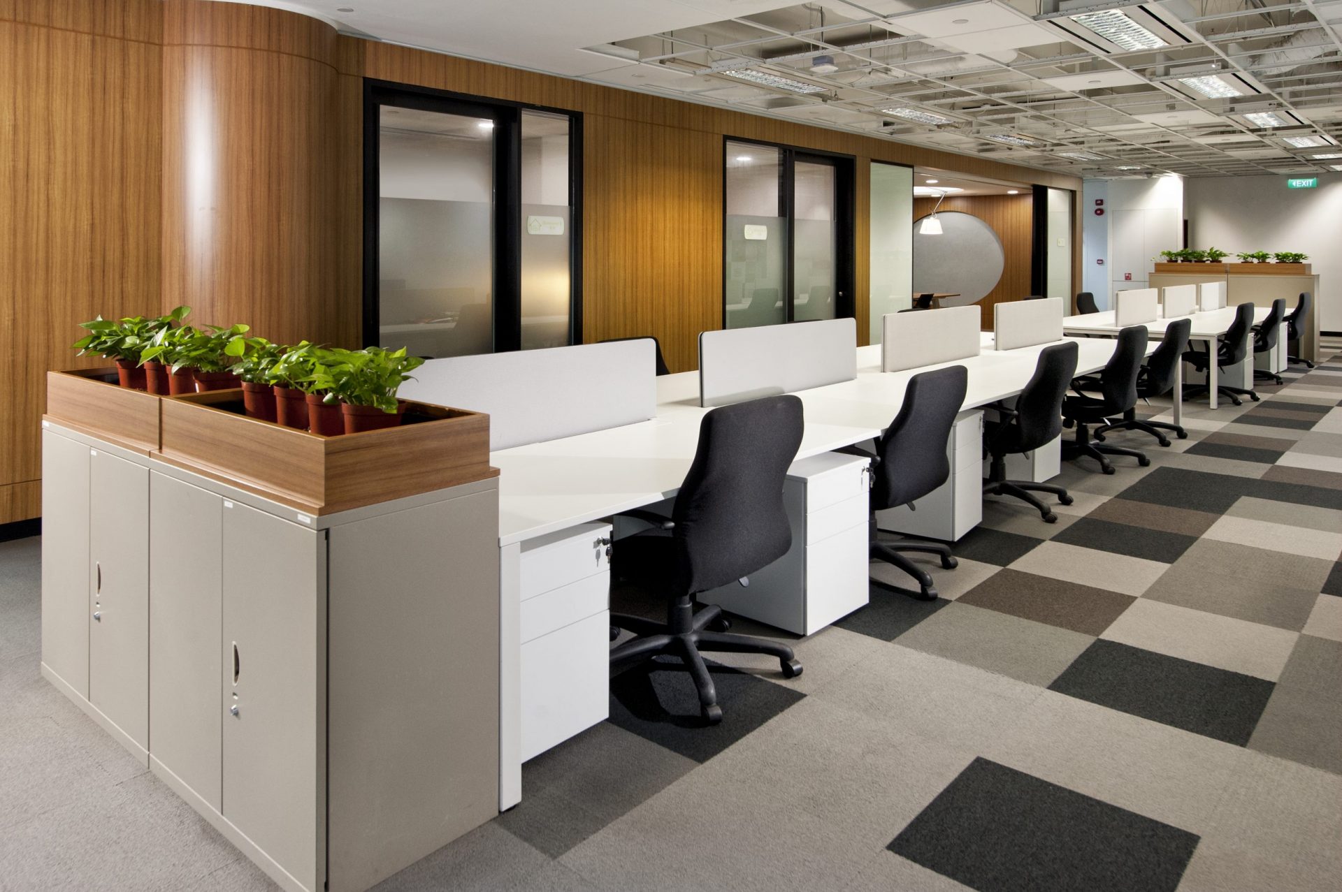 Sun Venture 71 Robinson - Office Floor